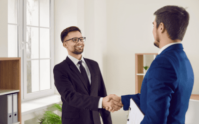 Difference Between A Real Estate Agent and A Broker 